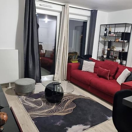 Appartement Cosy Et Equipe Meaux Eksteriør bilde