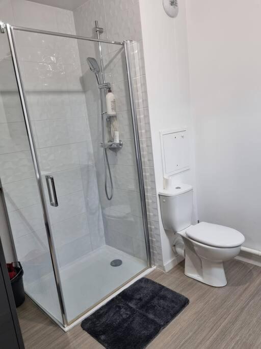 Appartement Cosy Et Equipe Meaux Eksteriør bilde