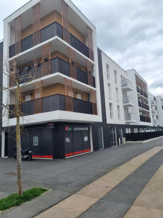 Appartement Cosy Et Equipe Meaux Eksteriør bilde